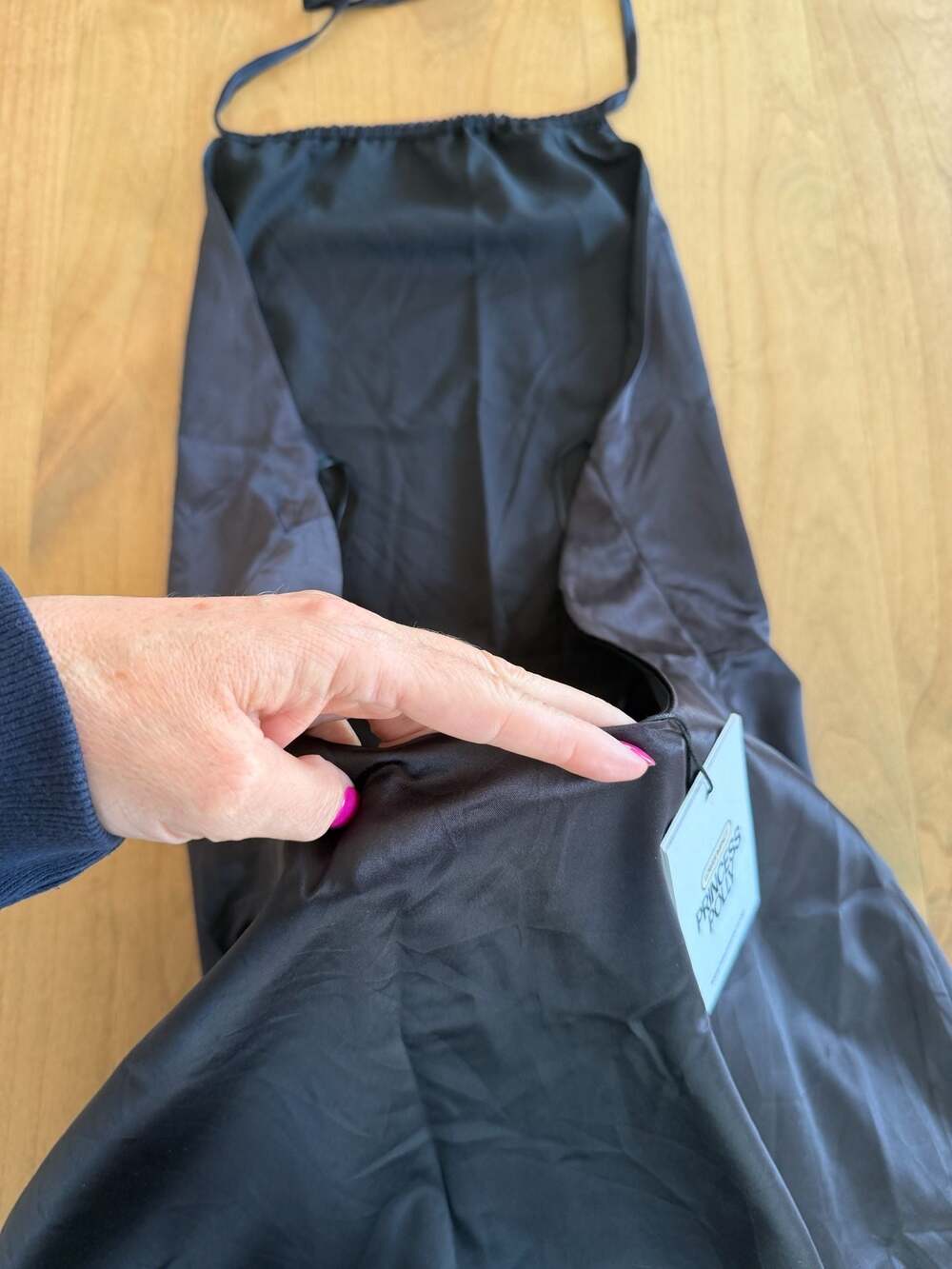 Princess Polly Langer Mini Dress Black Satin Backless Halter Size 4 - Picture 4 of 6